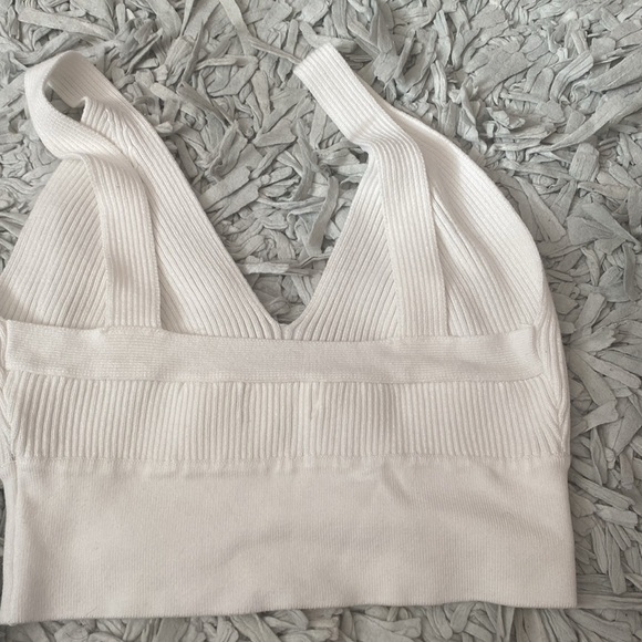 Sweater Tanks - Picture 4 of 5